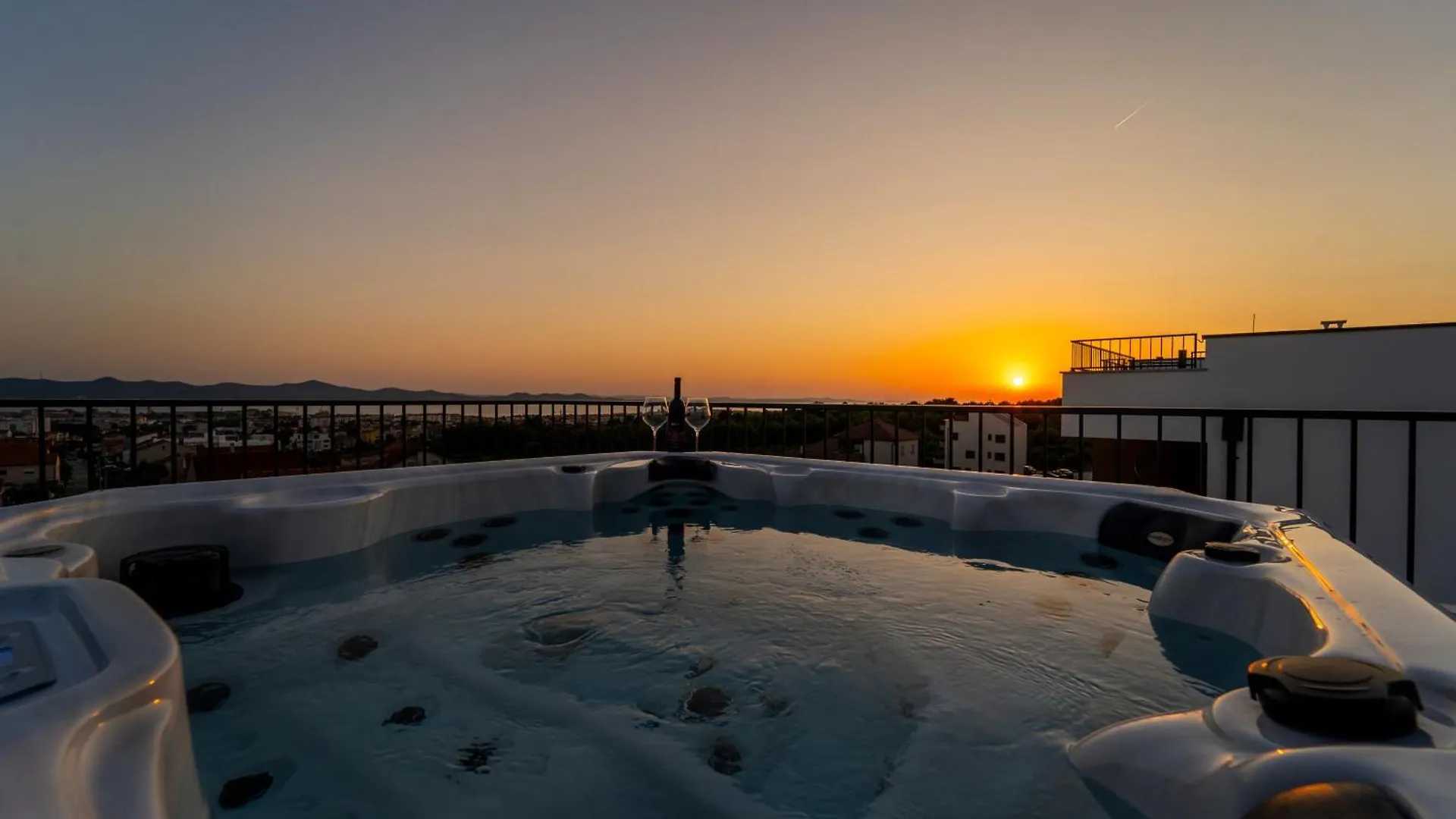 Apartment Skyline Retreat Zadar